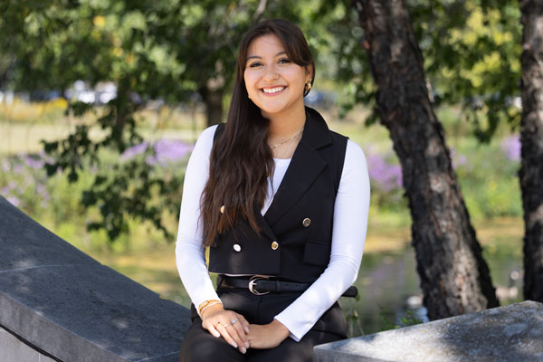 Cindy Carbajal Spotlight